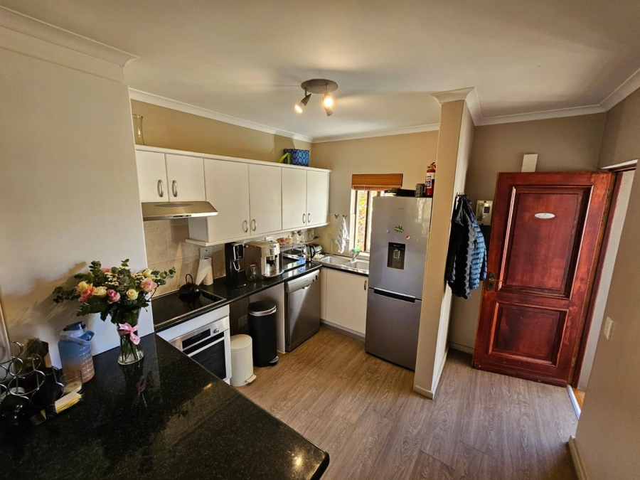 To Let 2 Bedroom Property for Rent in Rosendal Western Cape